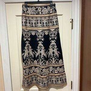 NWOT Zimmermann Black and Gold Balance Skirt, Size AU 2 = M
